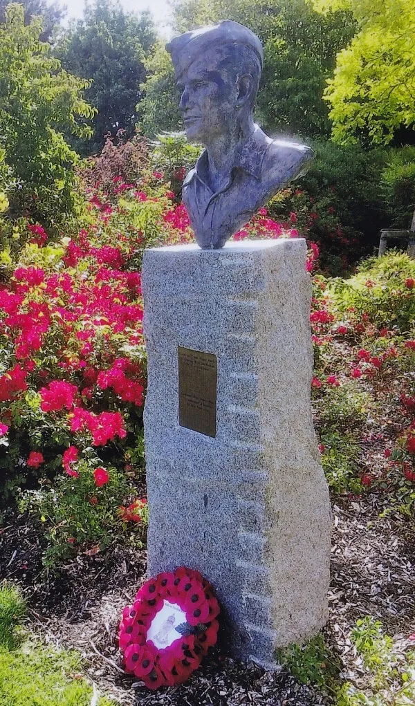 Harris Bust by kind permission of Major (Retired) R J Walker MBE