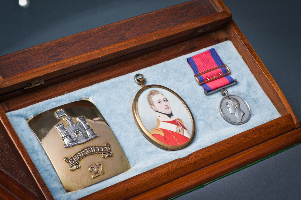 Miniature portrait, Waterloo medal and cross-belt plate of Captain John Millar
