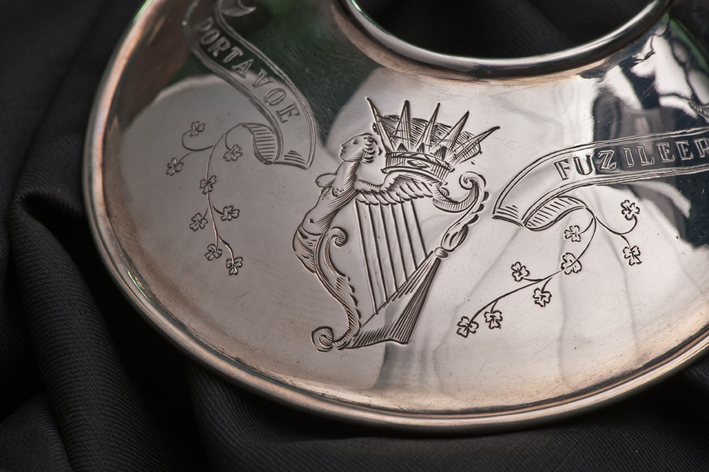 Detail of Portavoe Fuziliers gorget